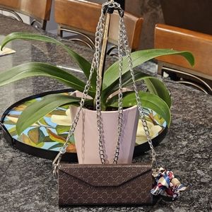 Gucci Clutch Case With Added Crossbody Chain Strap & Twilly